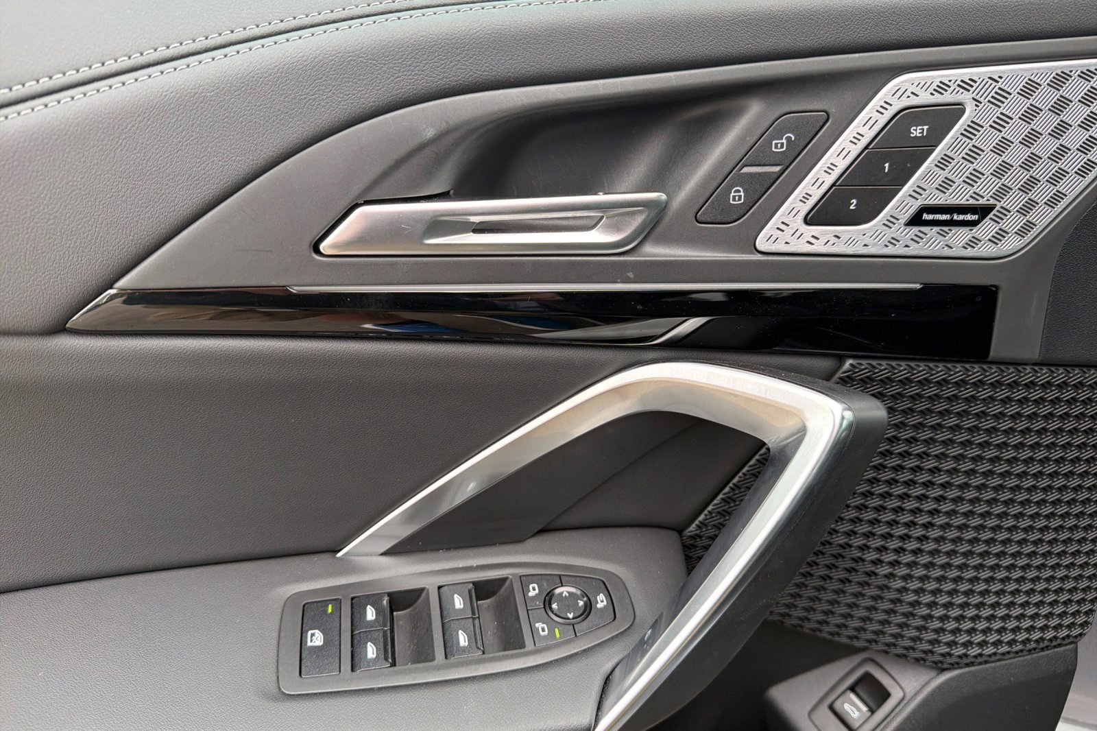 Used 2025 BMW X1 xDrive28i w/ Convenience Package image 12