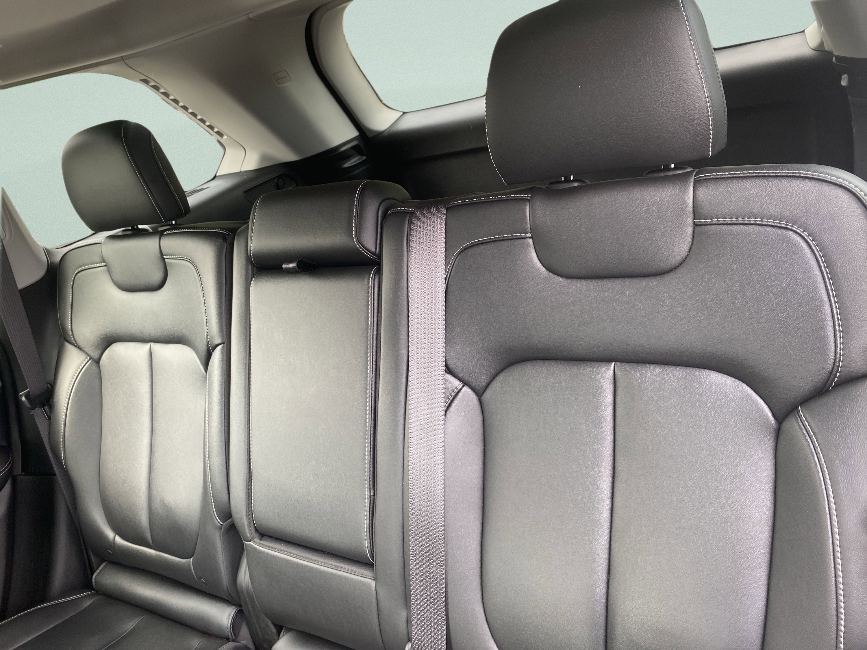 Used 2023 Jeep Grand Cherokee 4WD 4xe image 11