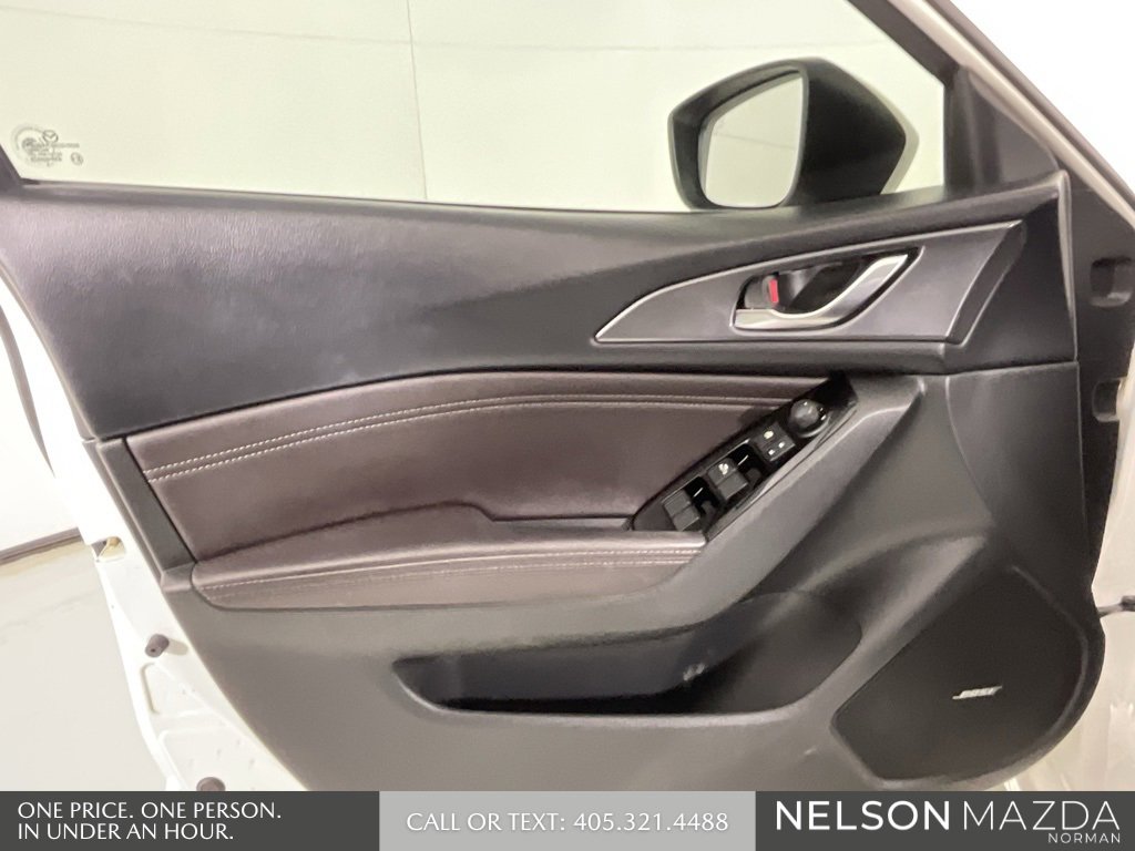 Used 2018 MAZDA MAZDA3 Grand Touring image 20