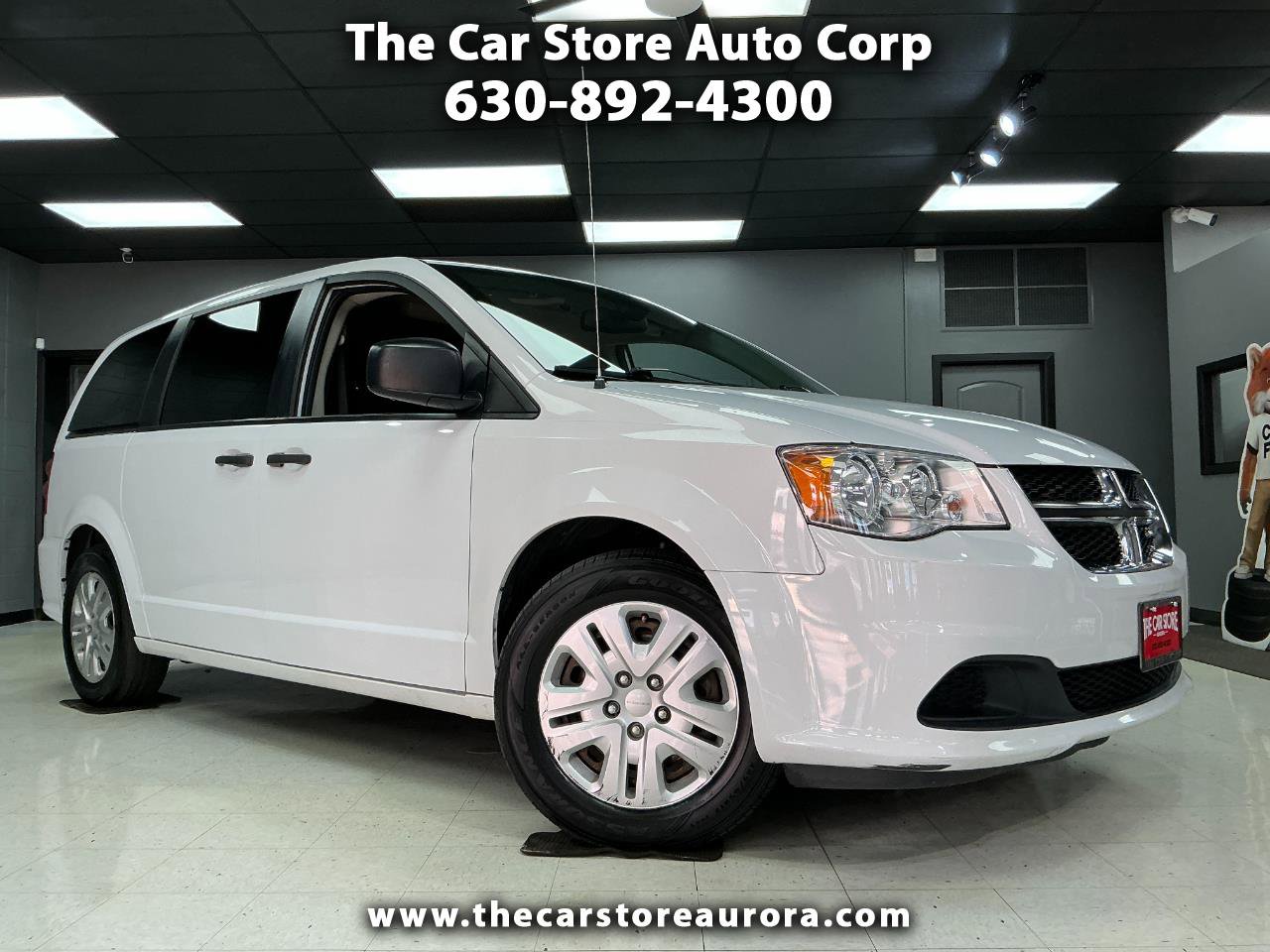 Used 2019 Dodge Grand Caravan SE w/ UConnect Hands-Free Group