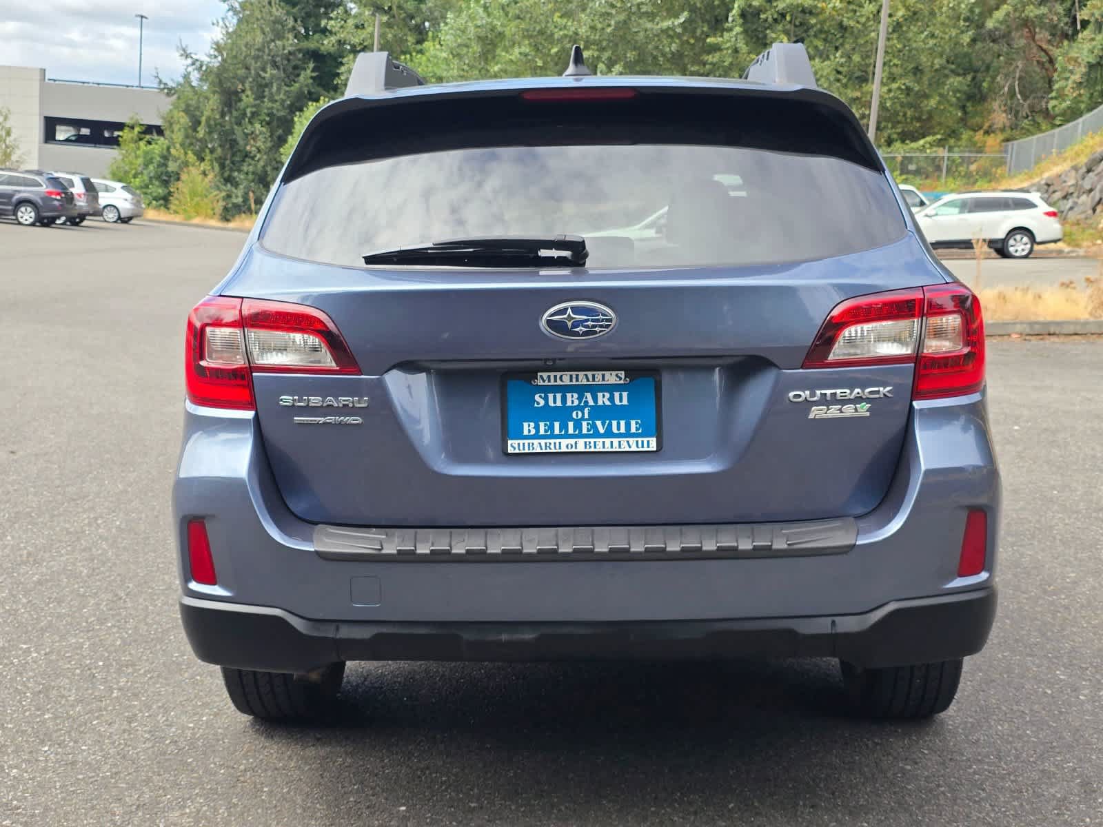 Used 2016 Subaru Outback 2.5i Limited w/ Popular Package #4 AWD/4WD image 5