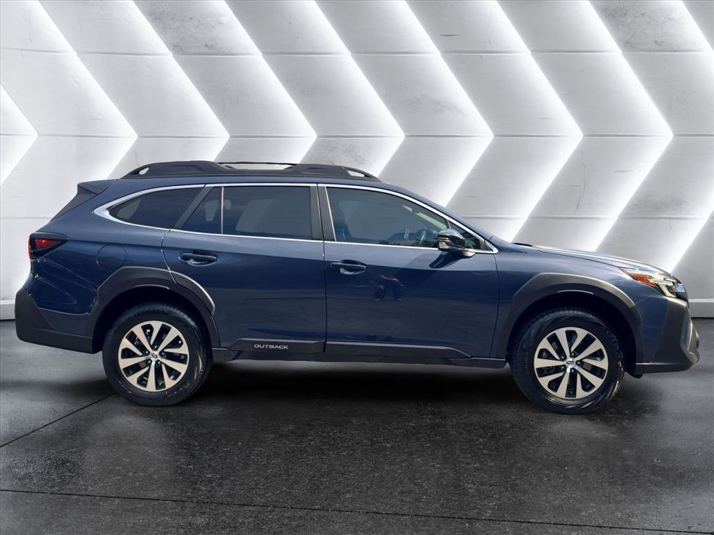 Used 2025 Subaru Outback Premium w/ Popular Package #1A image 6