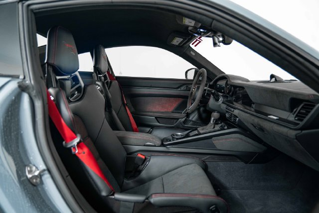 Used 2025 Porsche 911 GT3 RS RWD image 25