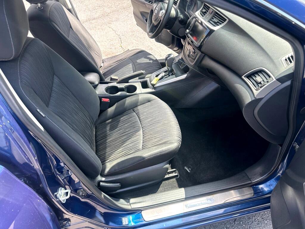 Used 2019 Nissan Sentra SV image 30