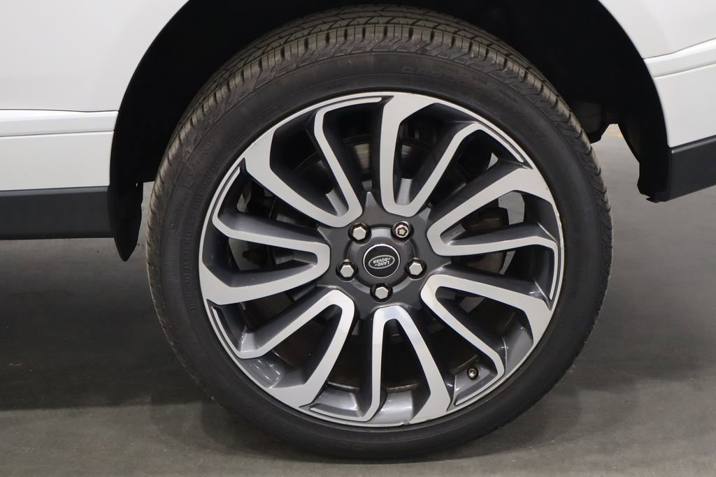 Used 2017 Land Rover Range Rover Autobiography image 49