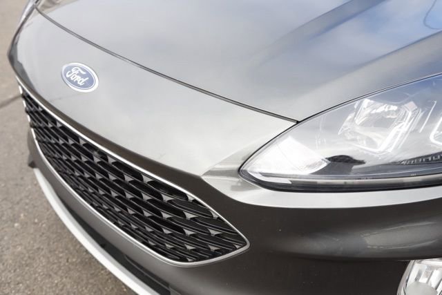 Used 2020 Ford Escape SEL image 12