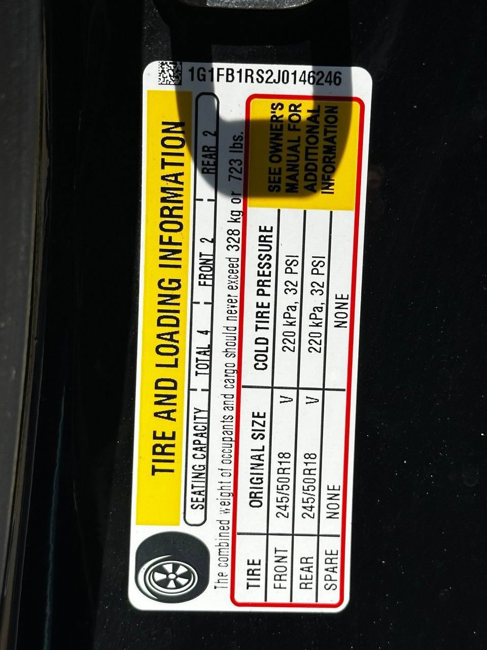 Used 2018 Chevrolet Camaro LT RWD image 27