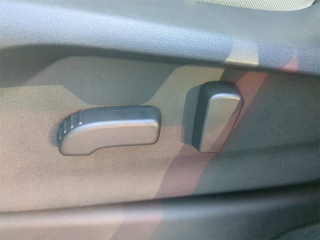 Certified 2025 Subaru Ascent Premium image 19