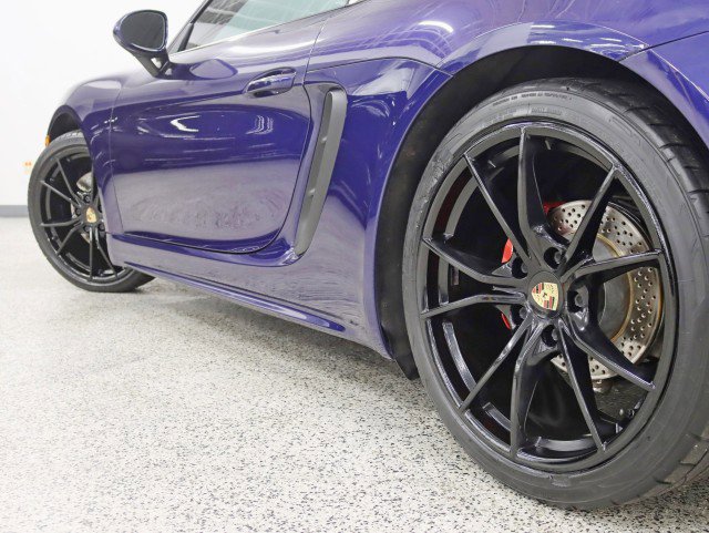 Used 2022 Porsche 718 Cayman S RWD image 13