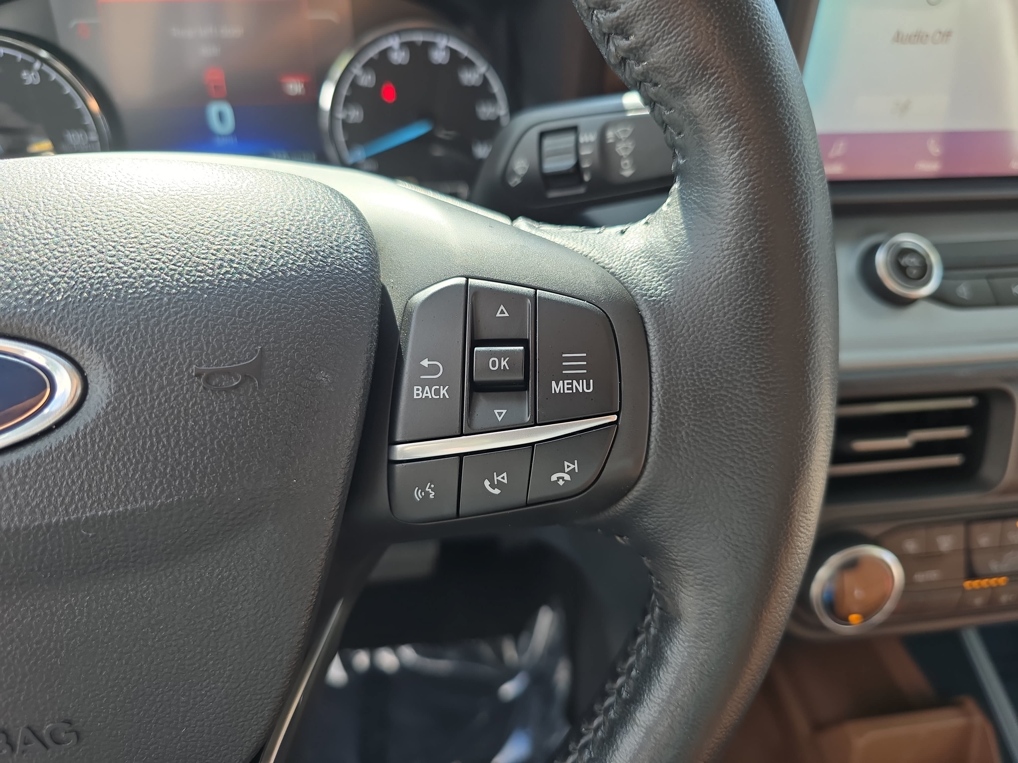 Used 2022 Ford Maverick Lariat w/ Lariat Luxury Package FWD image 19