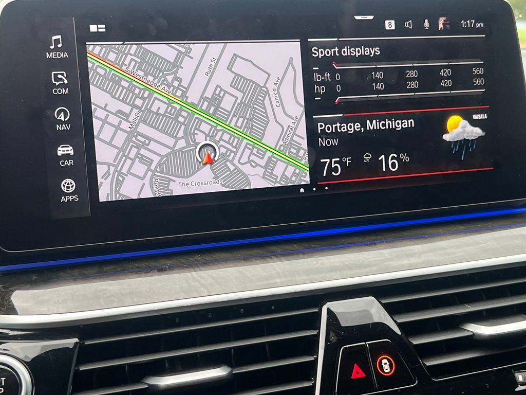 Used 2022 BMW M550i xDrive w/ Executive Package AWD/4WD image 26