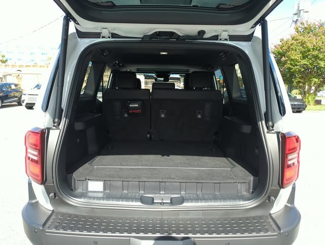 Used 2025 Toyota Land Cruiser AWD/4WD image 30