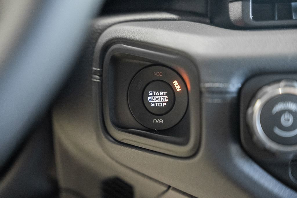 New 2026 Jeep Wrangler Unlimited Rubicon AWD/4WD image 28