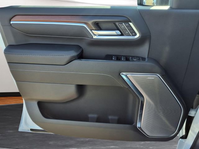 New 2026 GMC Sierra 2500 Denali w/ Denali Reserve Package image 15