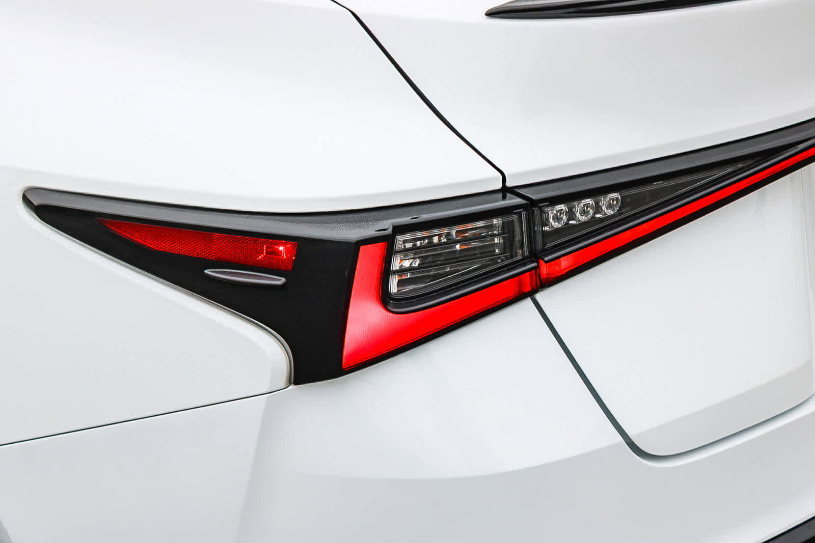 Used 2023 Lexus IS 350 F Sport w/ Accessory Package RWD image 9