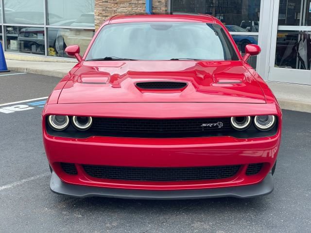 Used 2016 Dodge Challenger SRT Hellcat image 13
