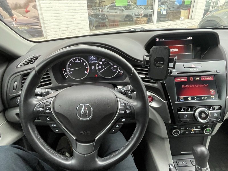 Used 2017 Acura ILX w/ Premium Package image 7