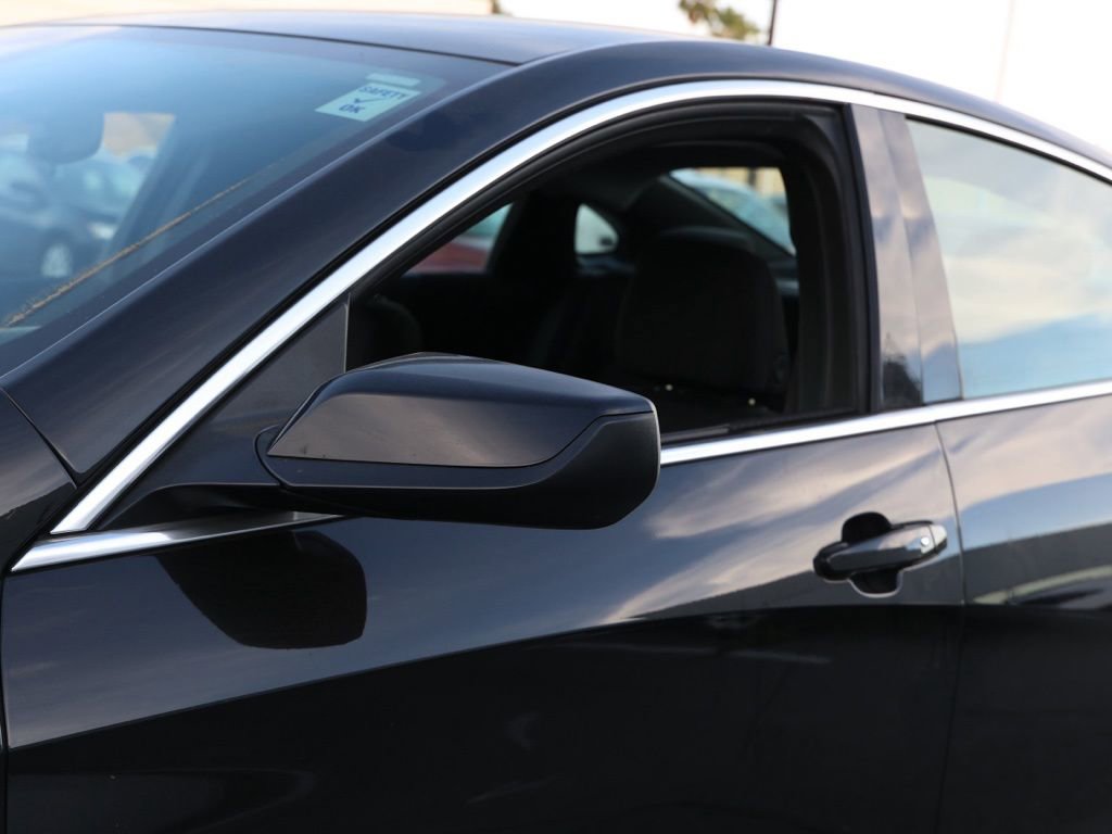 Used 2024 Chevrolet Malibu LT image 12