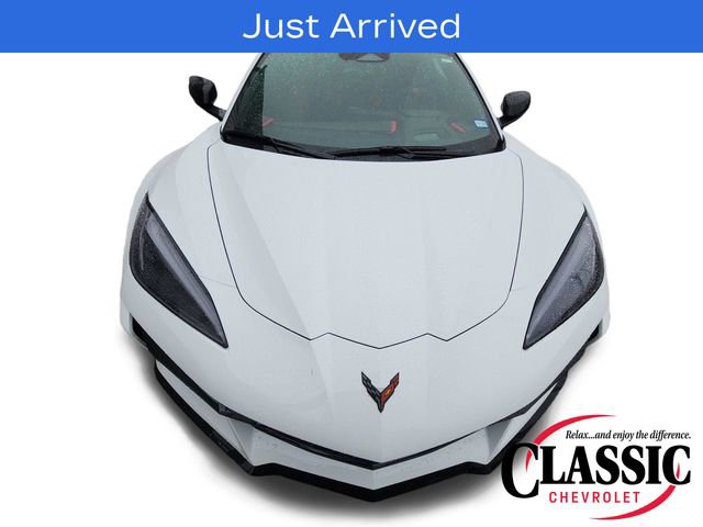 Used 2026 Chevrolet Corvette Z06 RWD image 3