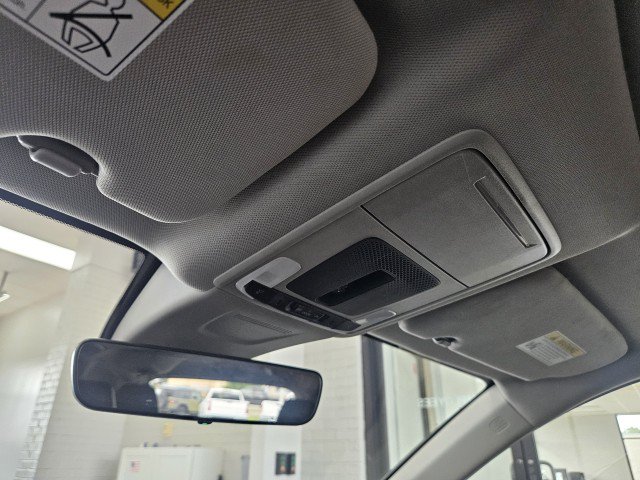 Used 2025 Honda CR-V EX-L image 22