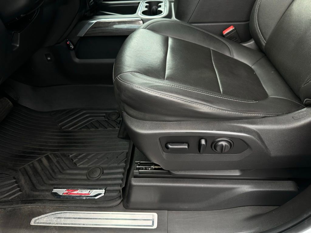 Used 2021 Chevrolet Silverado 1500 LTZ image 12