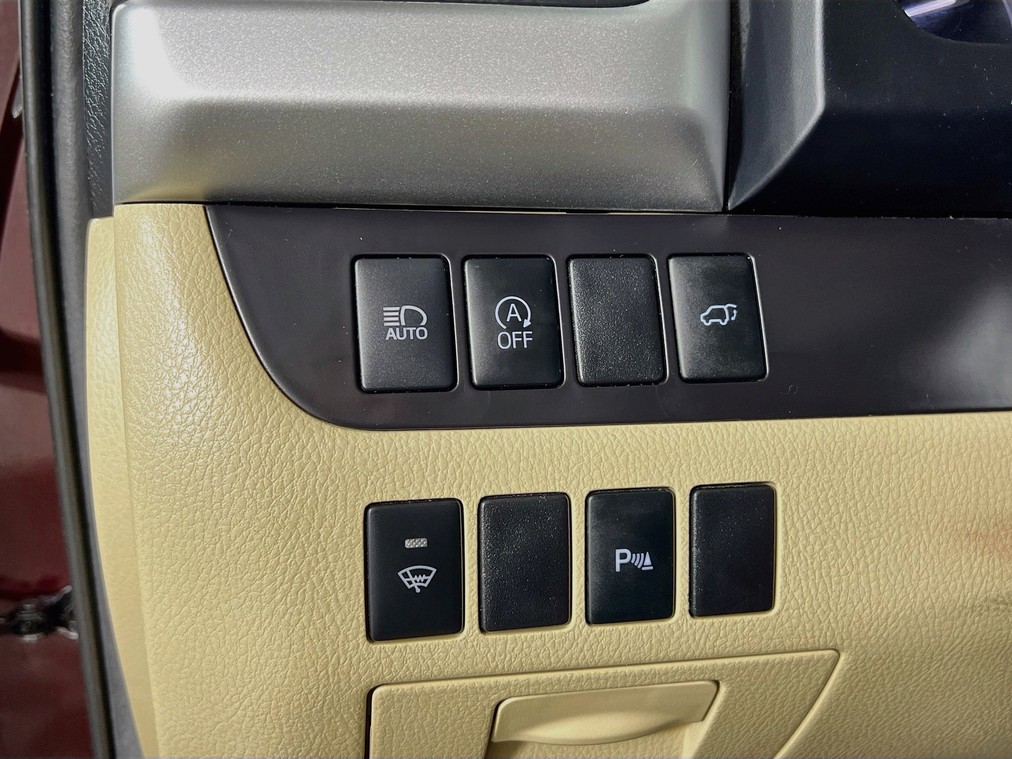 Used 2019 Toyota Highlander Limited AWD/4WD image 10