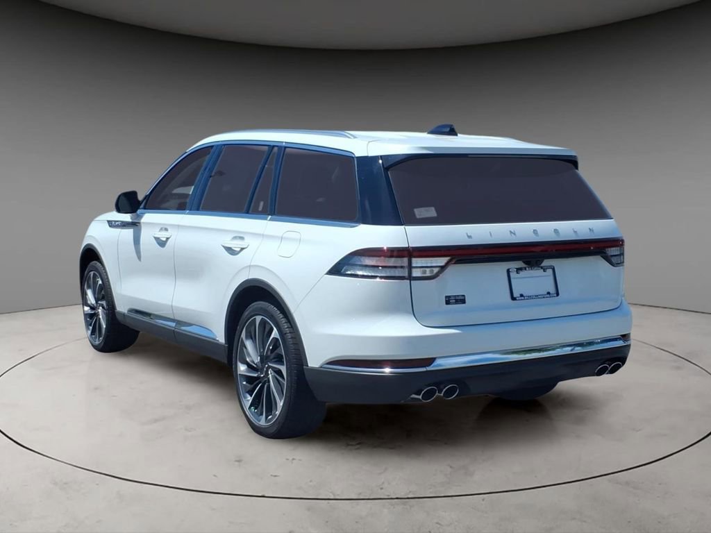 New 2026 Lincoln Aviator Reserve AWD/4WD image 3