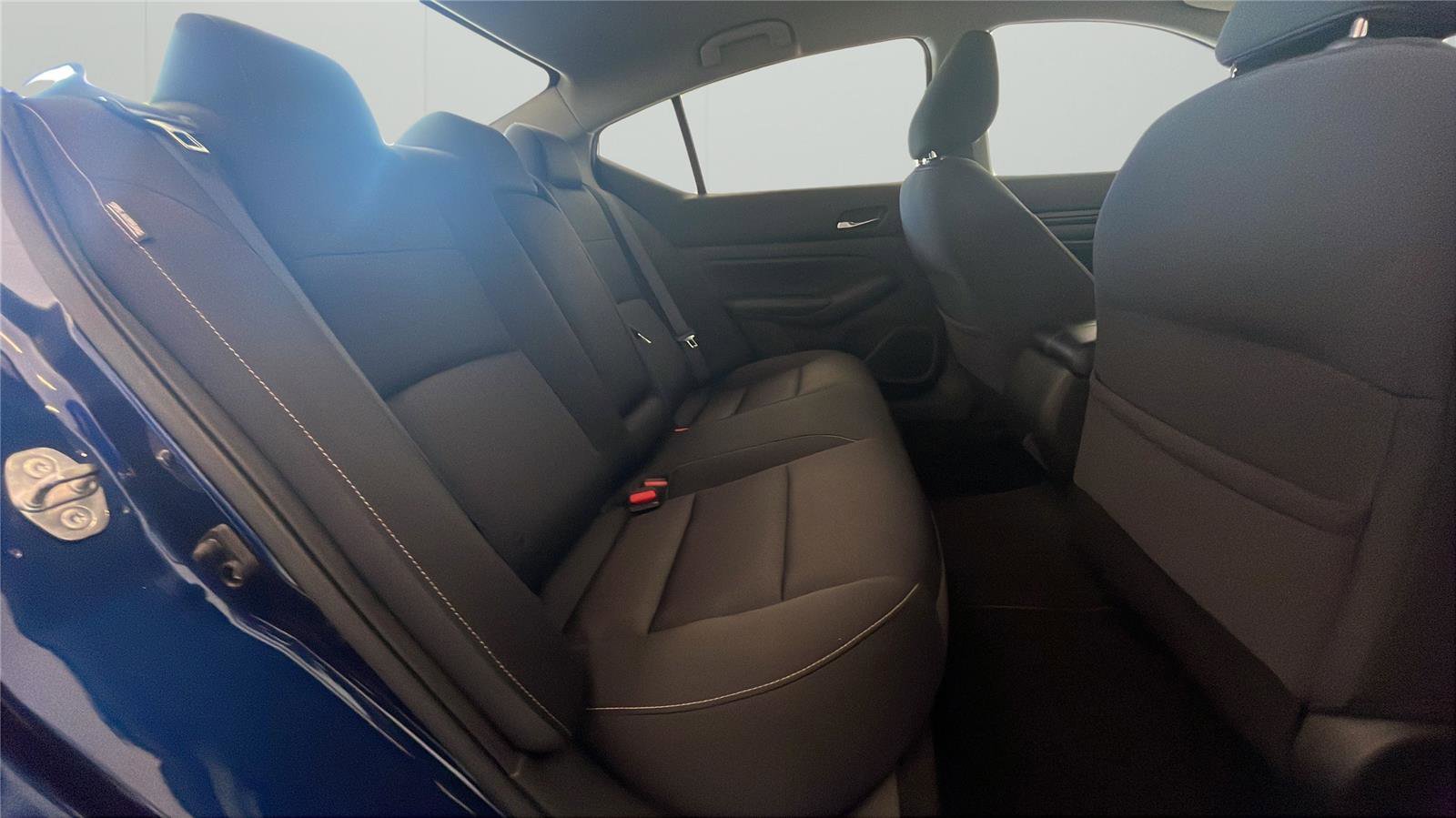 Used 2019 Nissan Altima 2.5 S FWD image 13