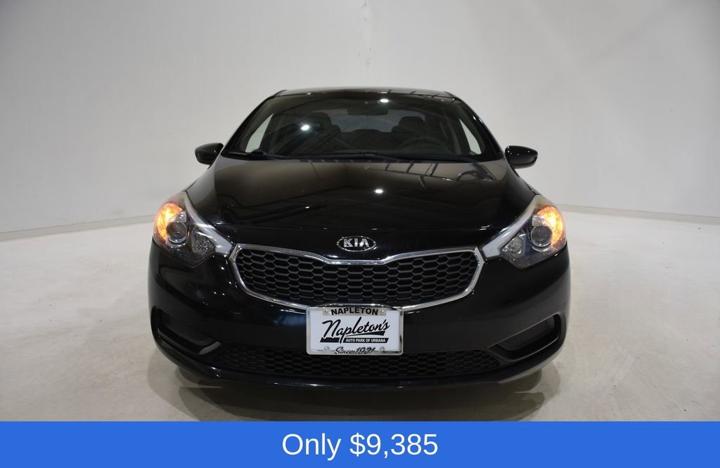 Used 2016 Kia Forte LX image 2