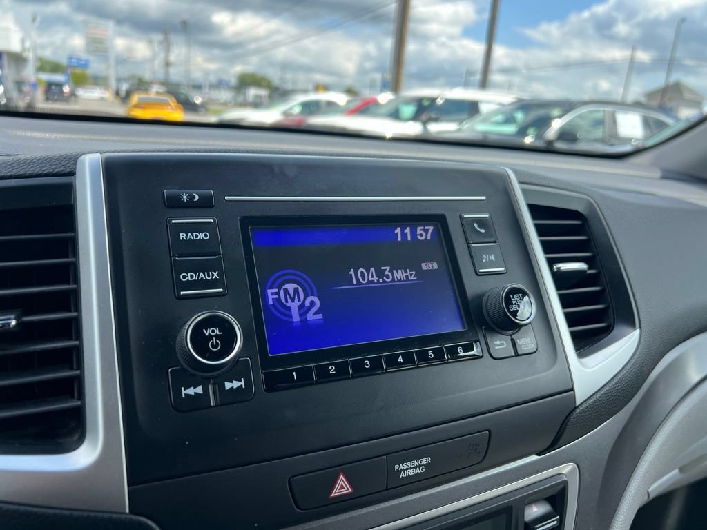 Used 2016 Honda Pilot LX image 12