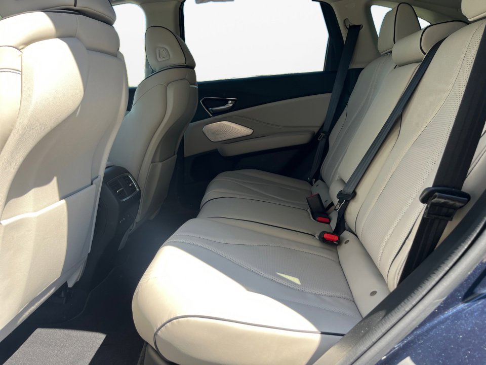 Certified 2026 Acura RDX w/Advance Package image 13