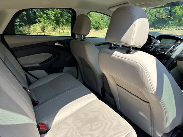 Used 2017 Ford Focus Electric Hatchback FWD image 21