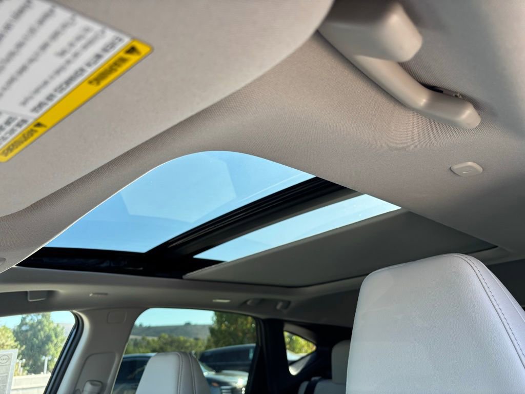 New 2025 Nissan Murano SL image 8