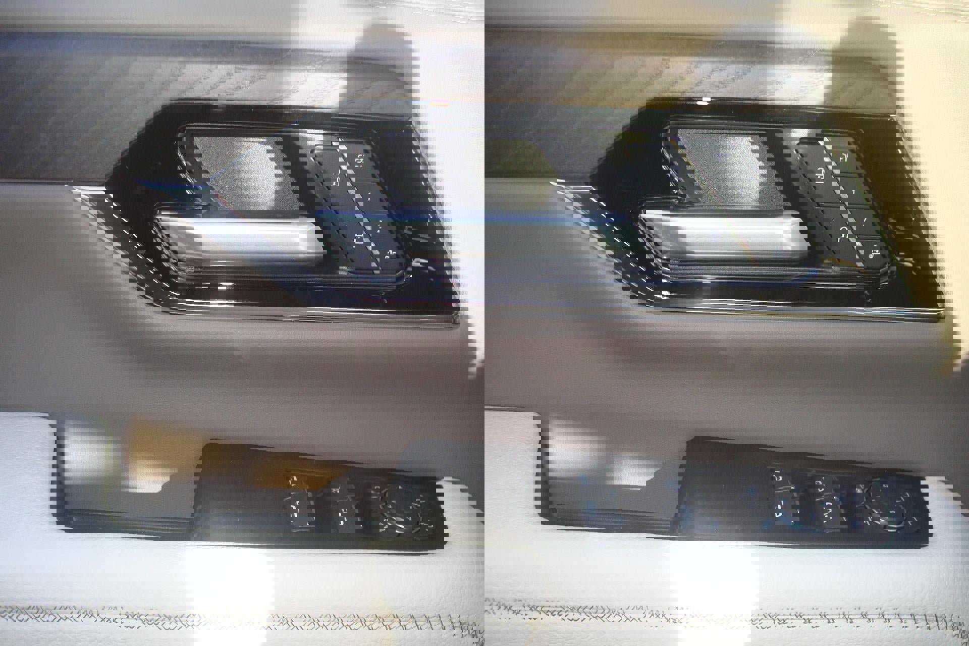 New 2026 GMC Yukon Denali w/ Denali Reserve Package image 7