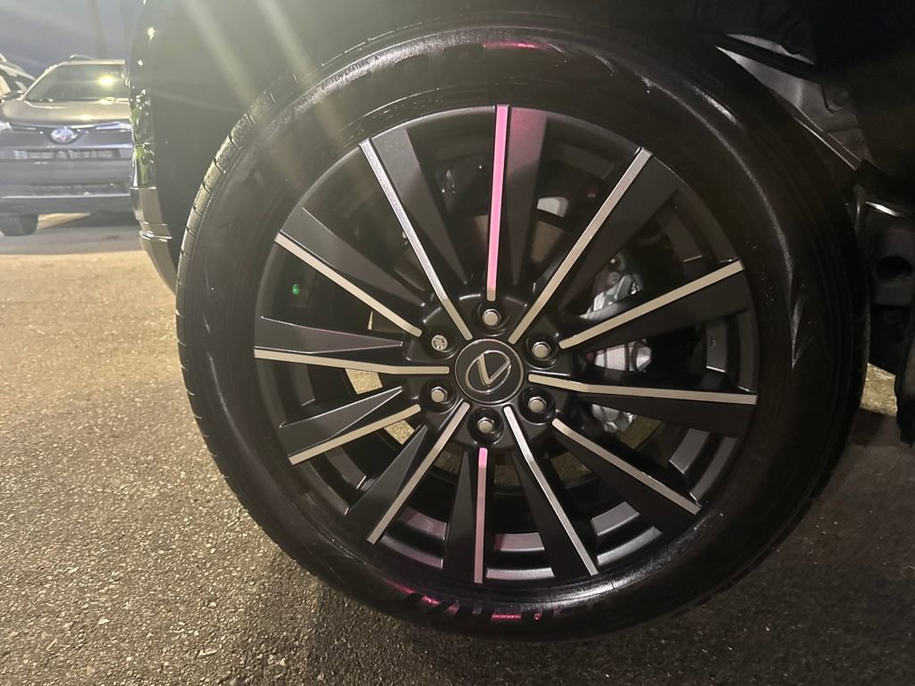 Used 2025 Lexus GX 550 w/ Cold Area Package image 29