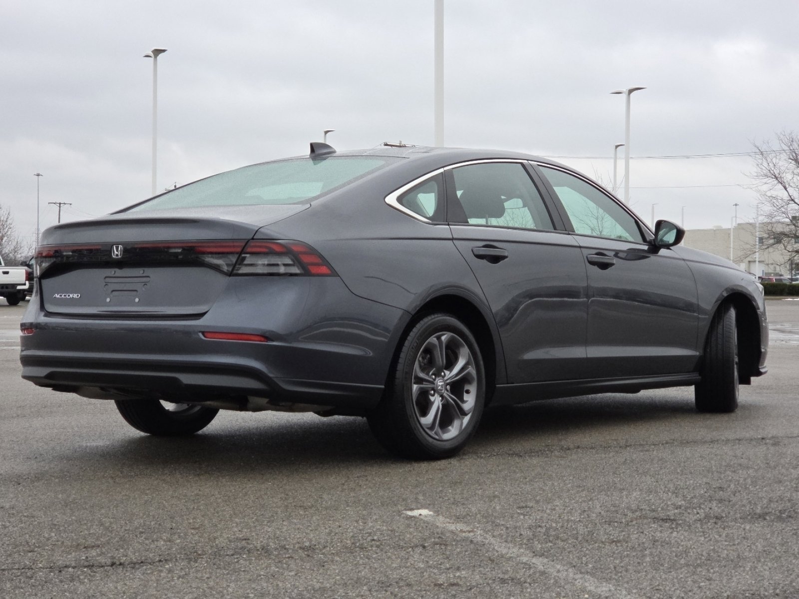 Used 2024 Honda Accord EX image 18