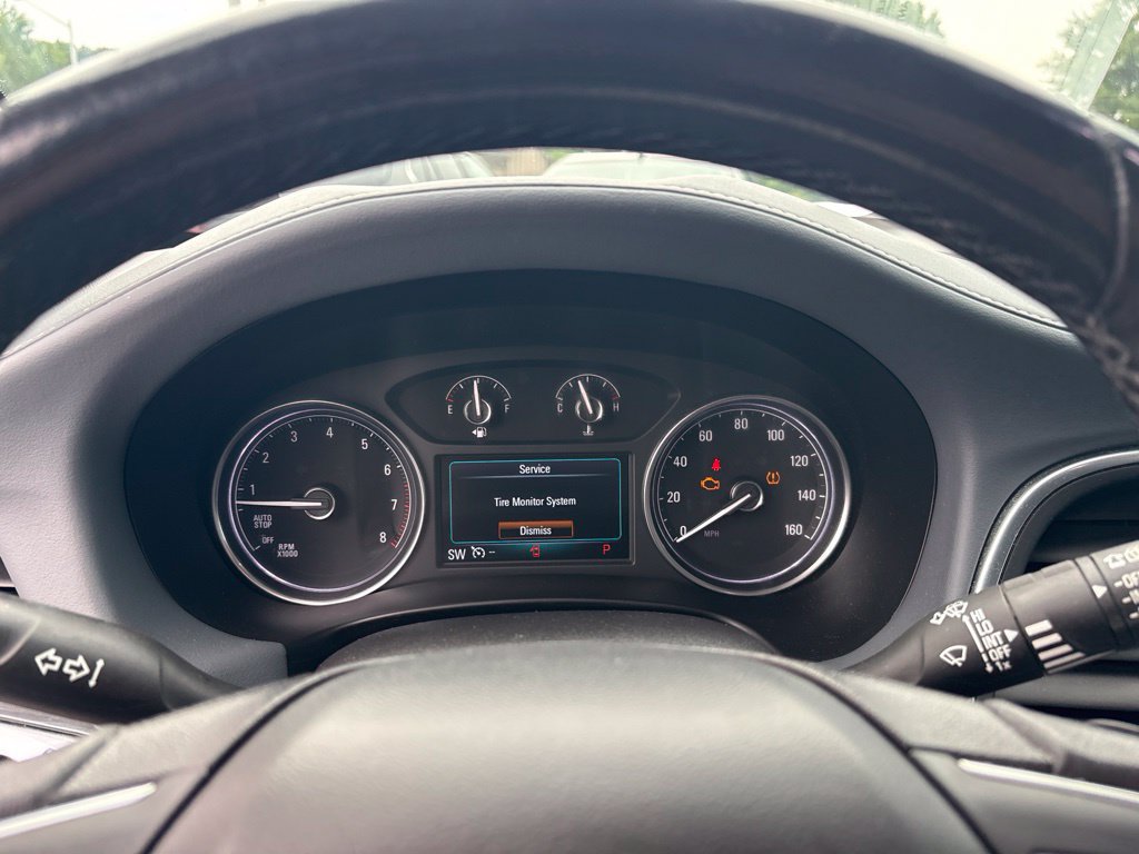 Used 2019 Buick Enclave Essence FWD image 23