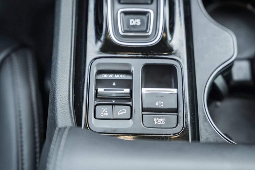 Used 2024 Honda Pilot EX-L image 25
