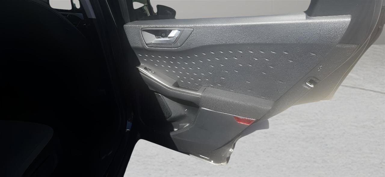 Used 2020 Ford Escape SE AWD/4WD image 25