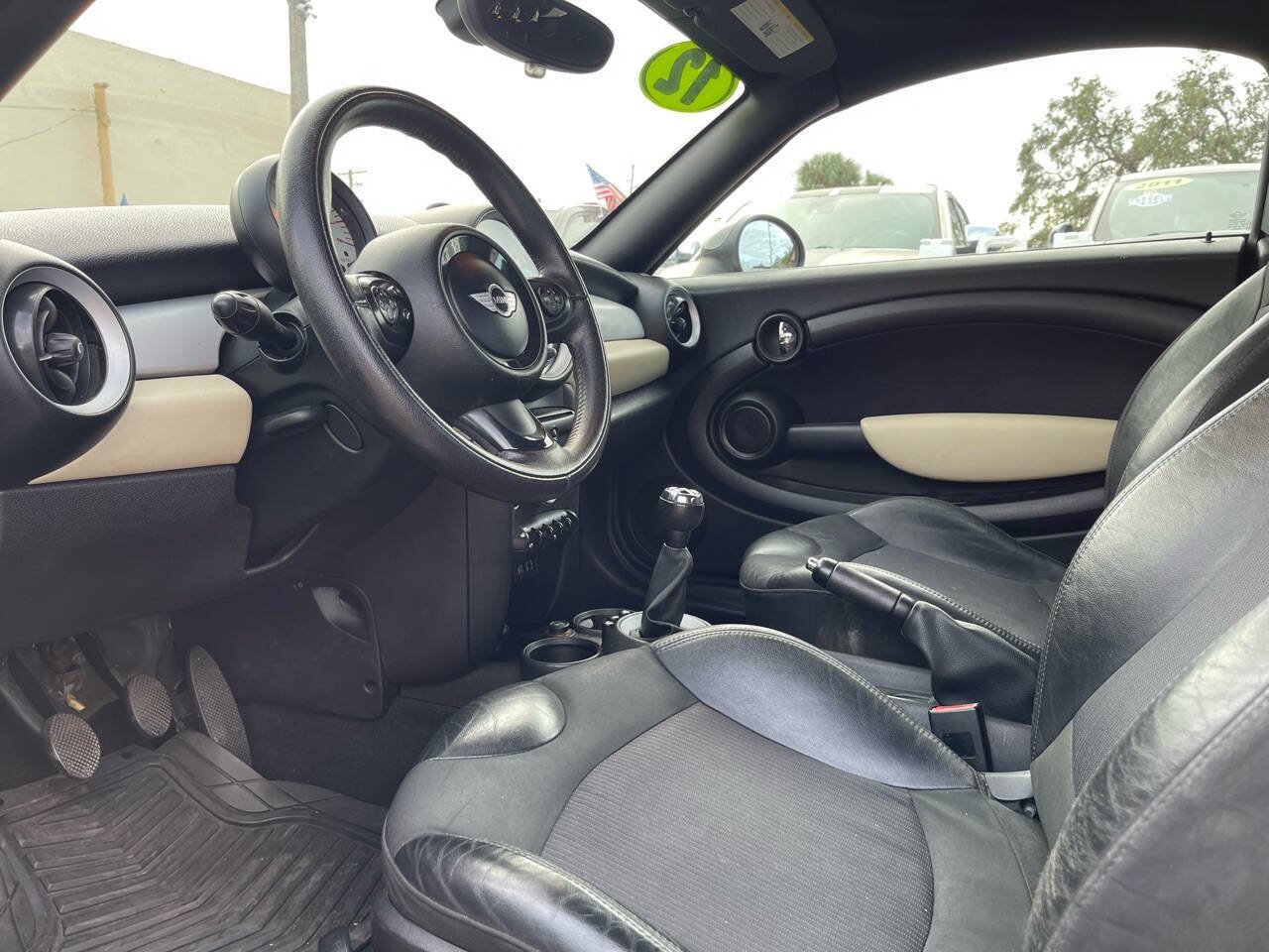 Used 2012 MINI Cooper Coupe FWD image 12