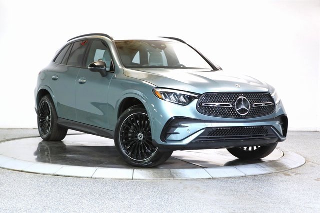 Used 2025 Mercedes-Benz GLC 350e 4MATIC w/ AMG Line