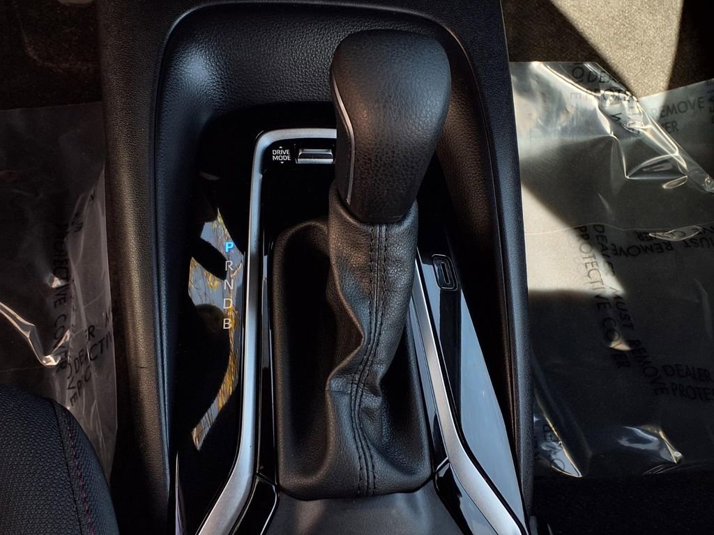 Certified 2024 Toyota Corolla SE w/ SE Premium Package FWD image 11