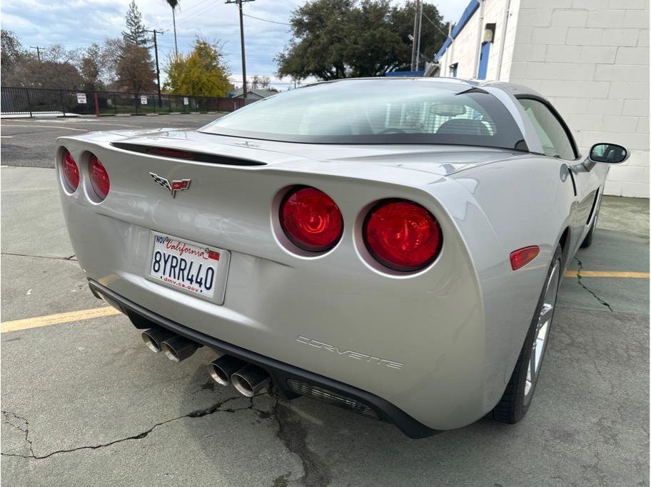Used 2008 Chevrolet Corvette Coupe w/ Preferred Equipment Group image 10