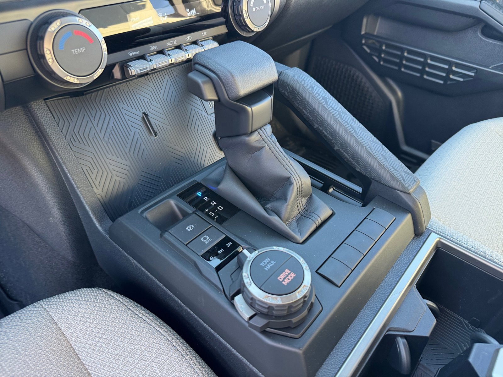 New 2026 Toyota 4Runner SR5 image 14