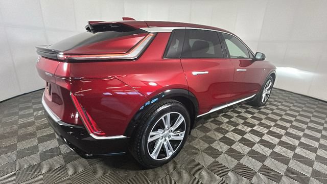 Used 2024 Cadillac Lyriq Tech AWD/4WD video 2