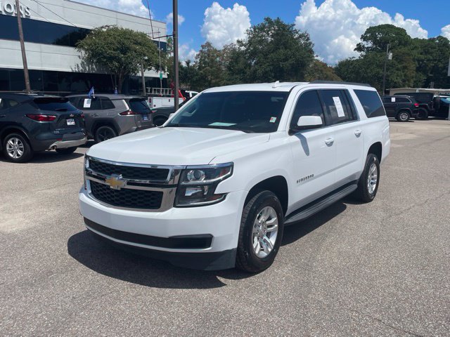 Used 2019 Chevrolet Suburban LS RWD image 2