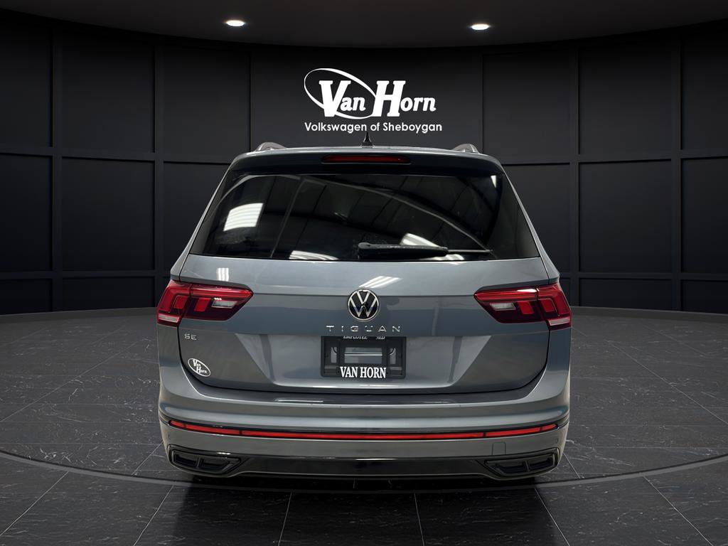 Used 2024 Volkswagen Tiguan SE R-Line FWD image 6