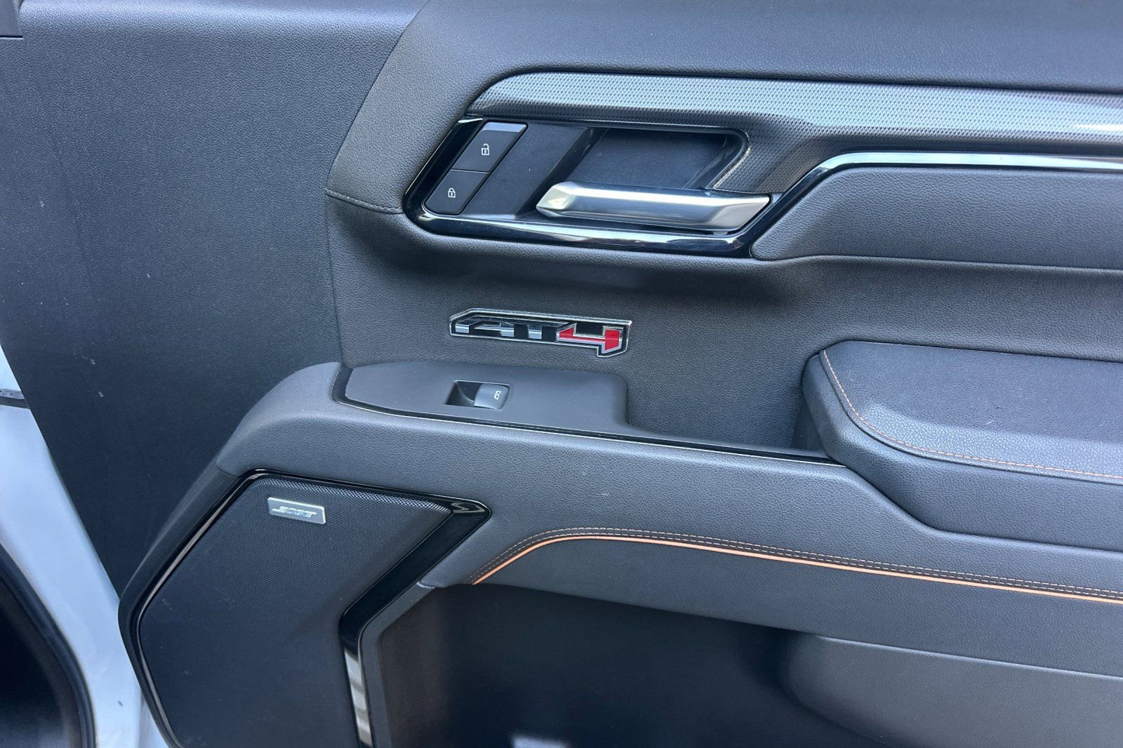 Used 2025 GMC Sierra 1500 AT4 w/ AT4 Premium Package AWD/4WD image 20