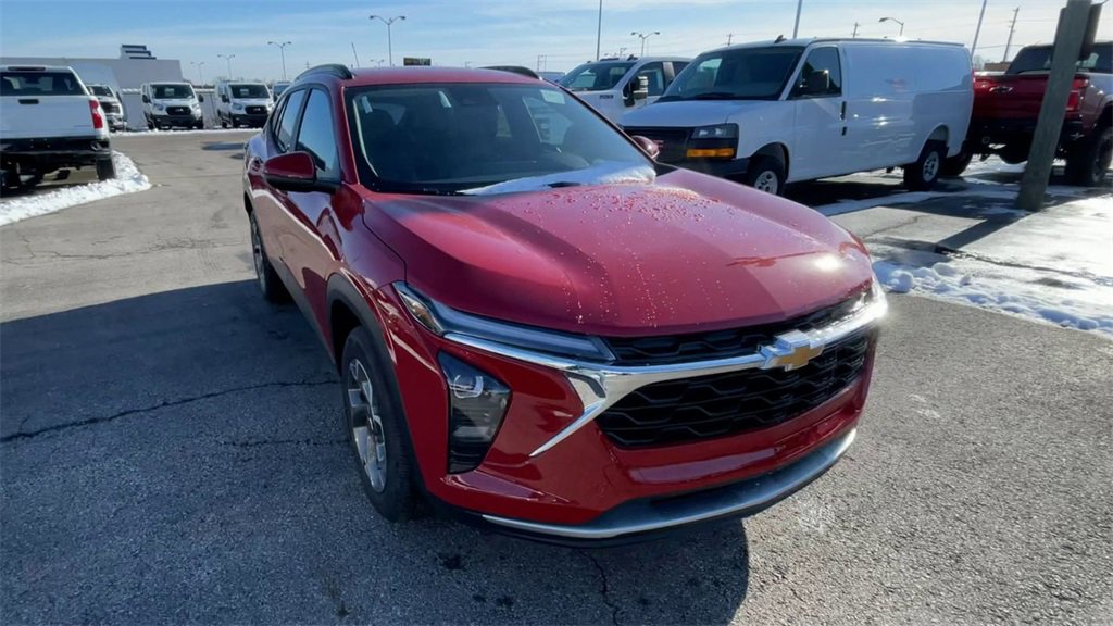 New 2026 Chevrolet Trax LT w/ Driver Confidence Package image 4