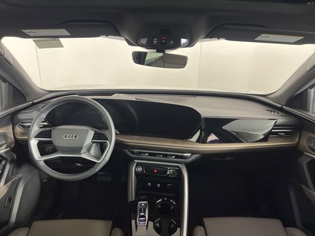 Certified 2025 Audi Q5 Premium Plus w/ Premium Plus image 18